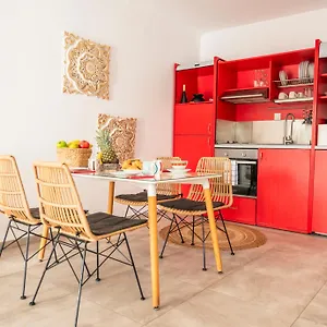 Appartement Sunlight Ornos Suites, Private Hot Tub, Mykonos Town