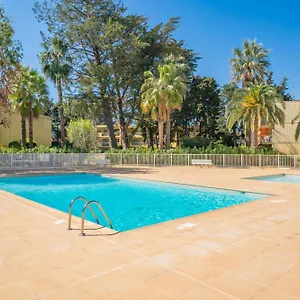 spacieux-2-pices-au-calme-moins-de-5-min-plage.fr-provencehotel.com/